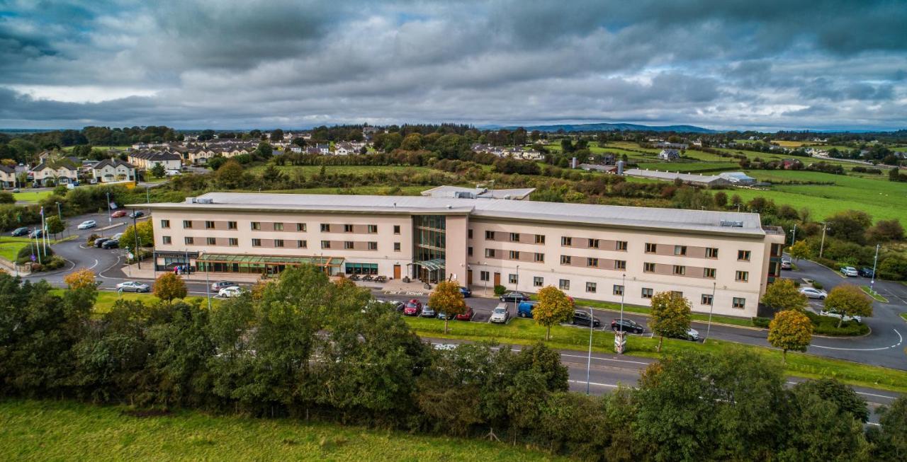 Mcwilliam Park Hotel Claremorris Zewnętrze zdjęcie